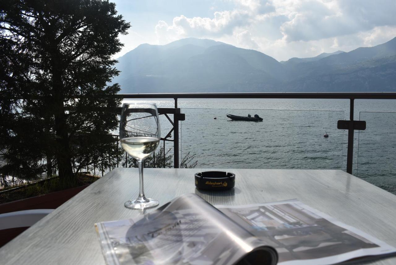 Hotel Garni Vela D'Oro Brenzone sul Garda Eksteriør bilde