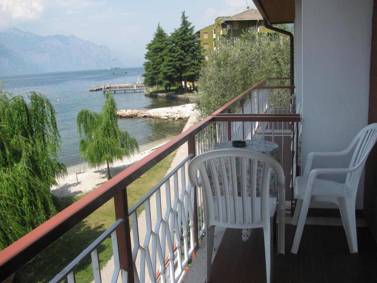 Hotel Garni Vela D'Oro Brenzone sul Garda Eksteriør bilde