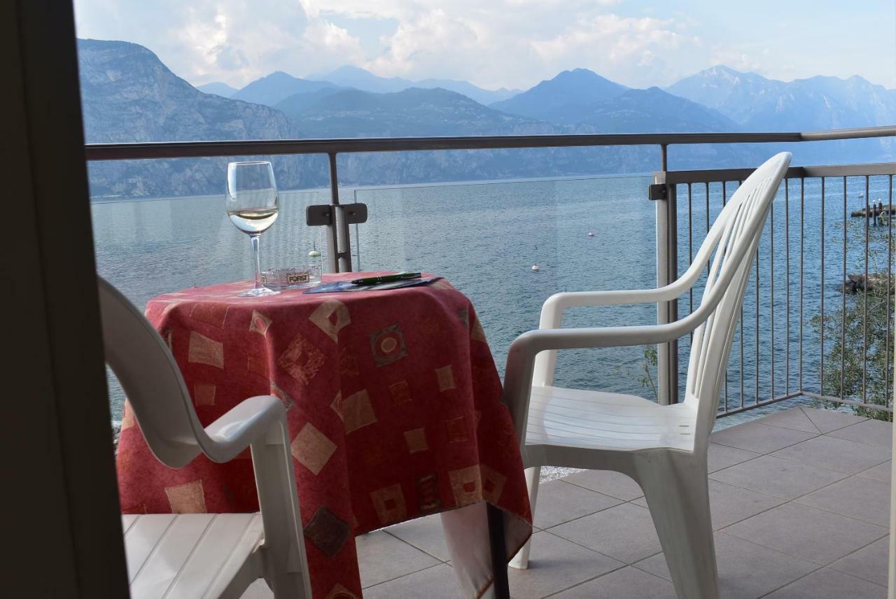 Hotel Garni Vela D'Oro Brenzone sul Garda Eksteriør bilde